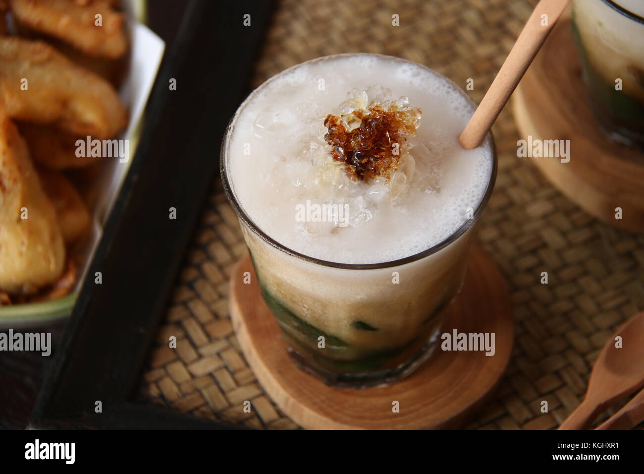 Es daluman, balinesischen Trinken von grünem Gras Gelee mit Kokosmilch und Palm Zucker Stockfoto