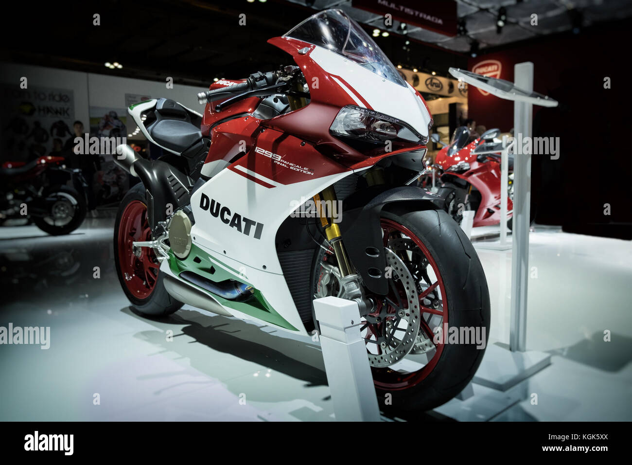 Das neue Ducati Panigale 1299 FINAL EDITION Motorrad auf der EICMA Milan Motorbike Expo Stockfoto