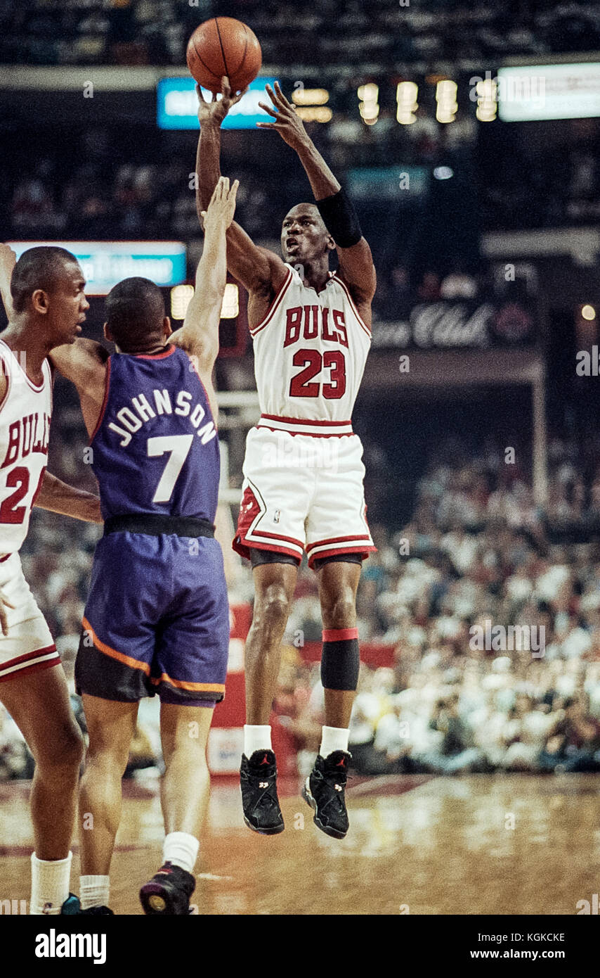 Michael Jordan für die nba Chicago Bulls in den NBA Finals Spiel 1993 5. Stockfoto