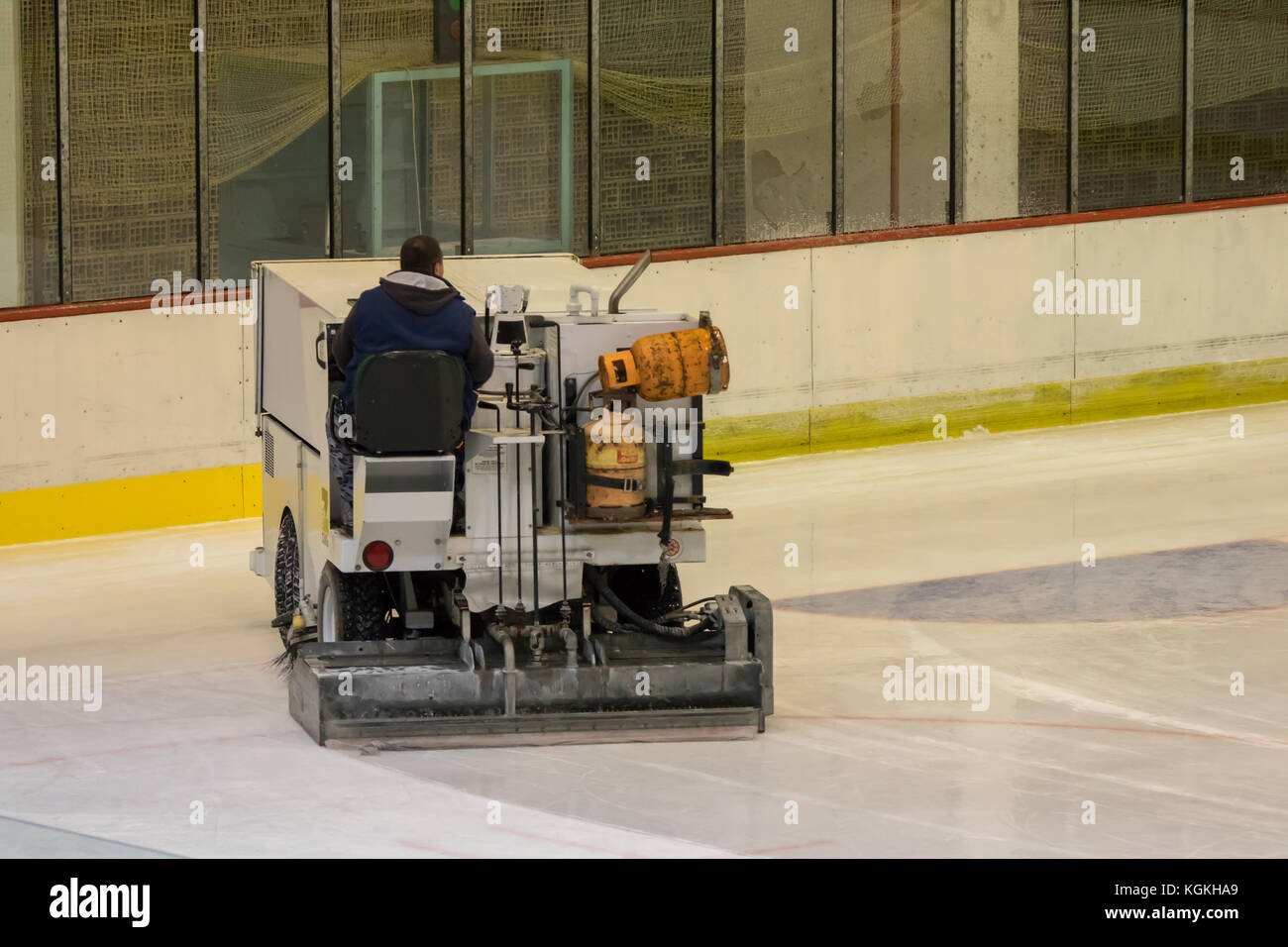 Eis resurfacing Maschine Stockfoto