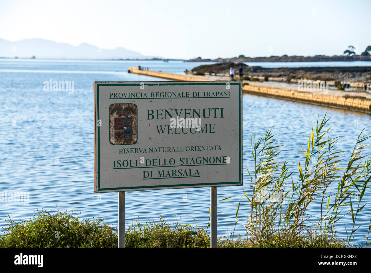 Herzlich Willkommen auf der Insel Naturschutzgebiet Stagnone, modya, Marsala, Sizilien Stockfoto