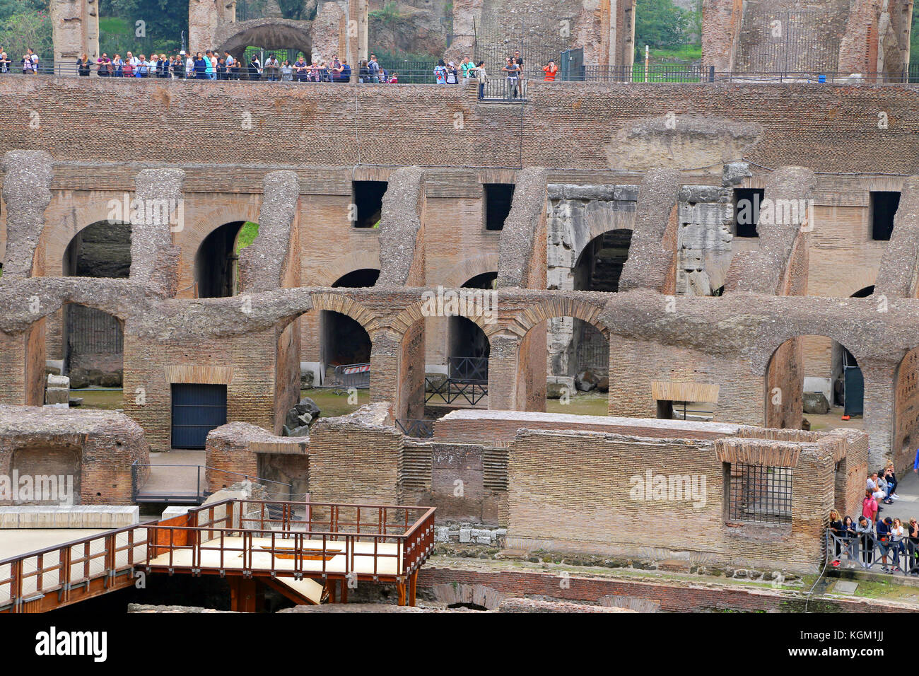 ROMA, Italien - 01. OKTOBER 2017: Kolosseum, Kolosseum oder Coloseo, Flavischen Amphitheater der Größte, der je gebaut wurde, Symbol der alten Roma Stadt im Römischen Reich. Stockfoto