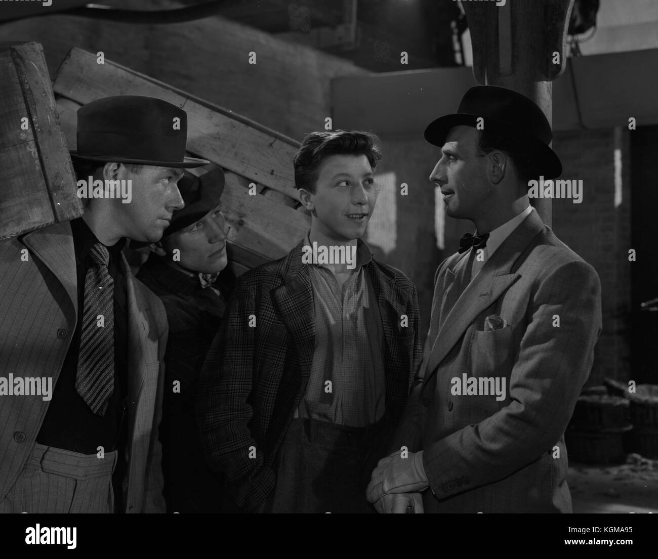 Farbton und Schrei (1947), Jack Warner Stockfoto