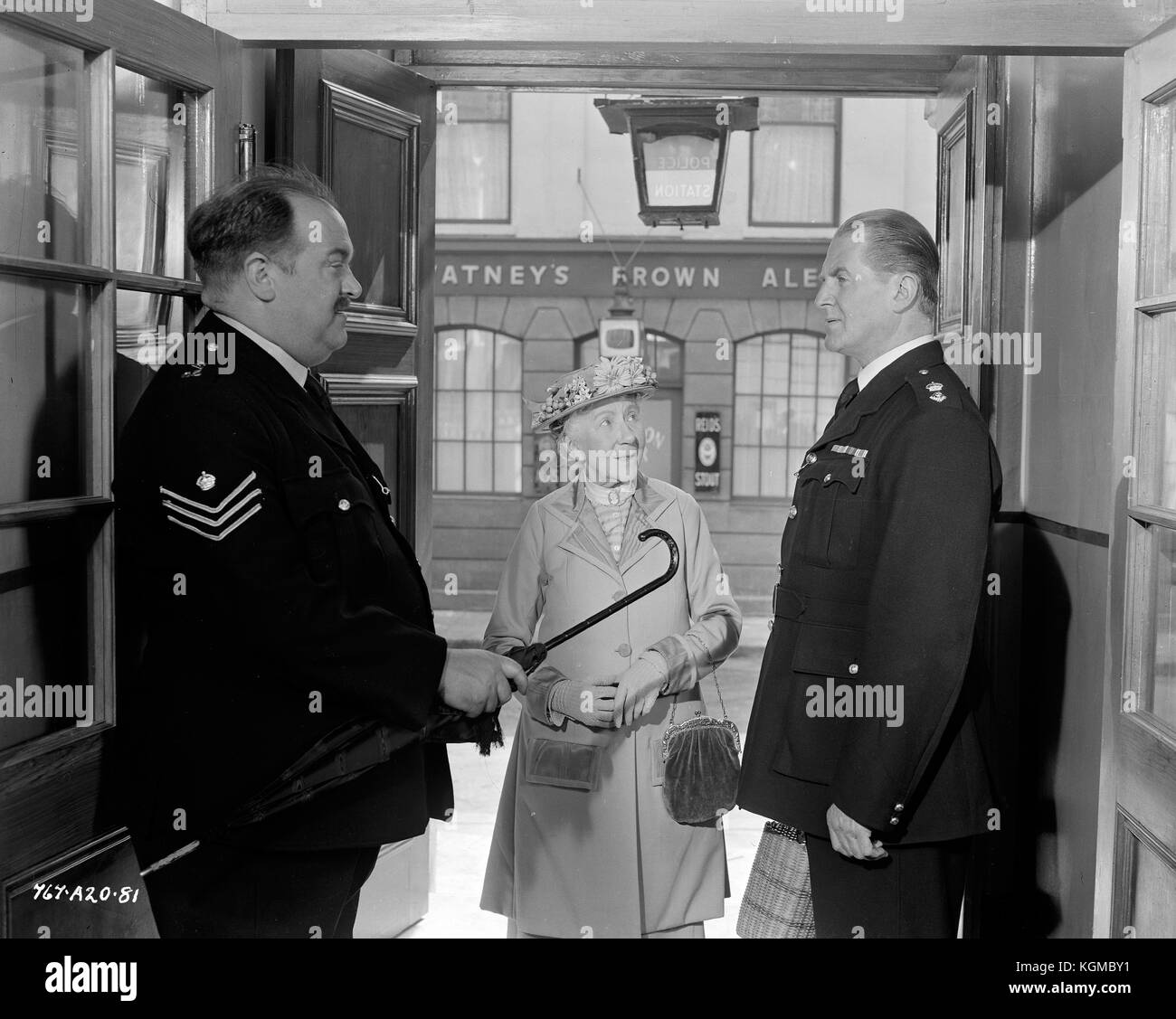 Die ladykillers (1951), Katie Johnson, Jack Warner, Philip Stainton Stockfoto