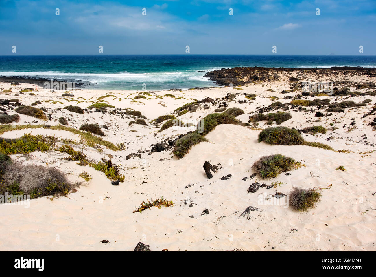 Strand Malpais de la Corona. Caleta del Mojón Blanco. Dünen, weißer Sandstrand, Orzola. Lanzarote Island. Kanarische Inseln Spanien. Europa Stockfoto