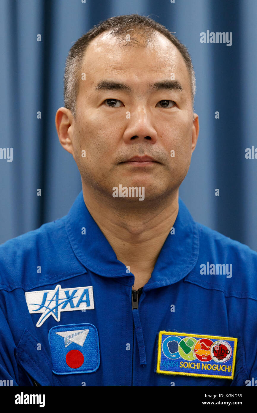 Der japanische Astronaut Soichi Noguchi nimmt am 9. November 2017 an einer Pressekonferenz im Büro der Japan Aerospace Exploration Agency (JAXA) in Tokio Teil. JAXA kündigte an, dass er ab Ende 2019 an einer sechsmonatigen Mission an Bord der Internationalen Raumstation ISS teilnehmen wird, deren Ausbildung am 20. November beginnt. Quelle: Rodrigo Reyes Marin/AFLO/Alamy Live News Stockfoto