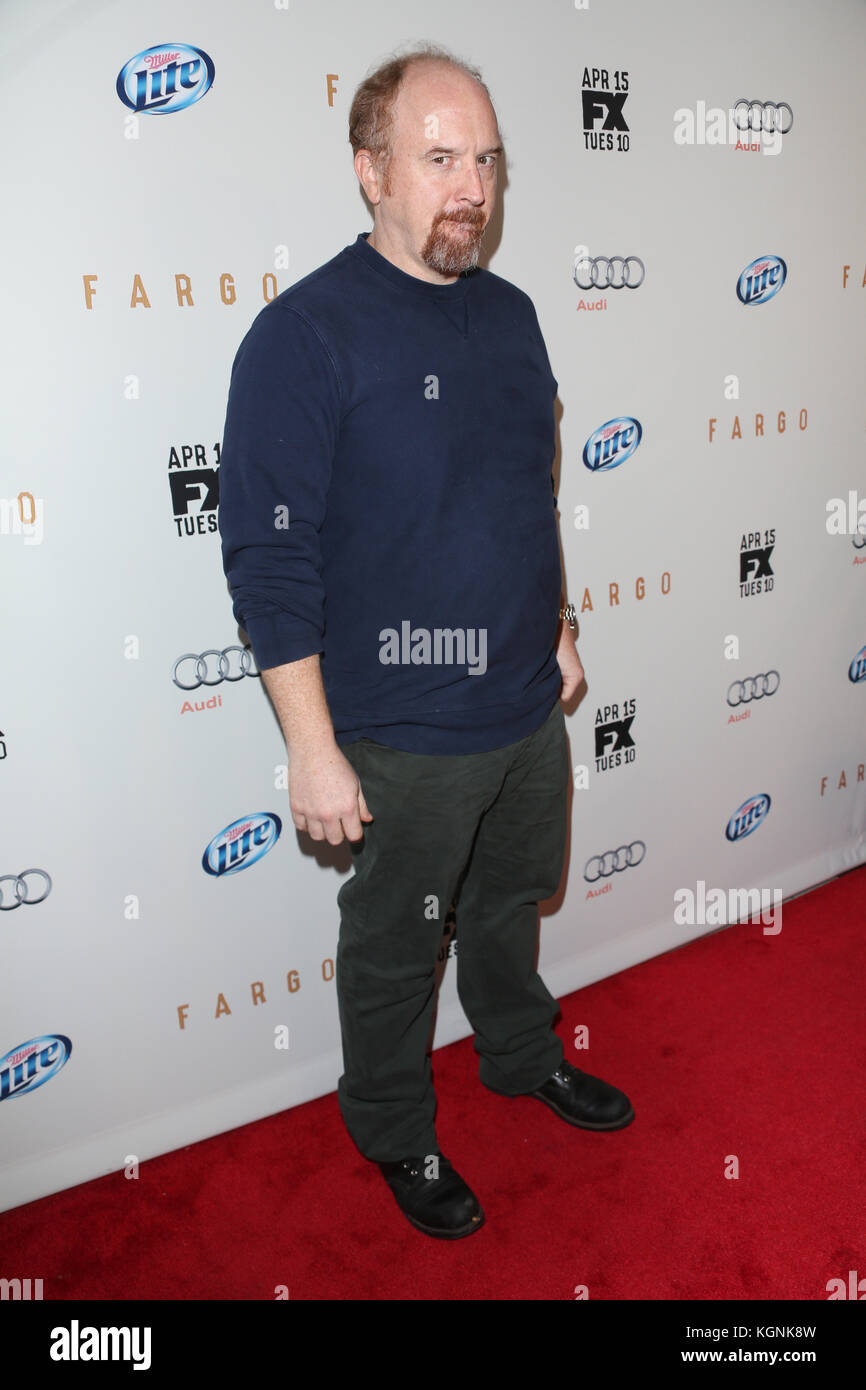 New York, USA. März 2012. Comedian Louis C.K. besucht am 9. April 2014 in New York City die Vorführung von "Fargo" im SVA Theatre. Kredit: Erik Pendzich Credit: Erik Pendzich/Alamy Live News Stockfoto