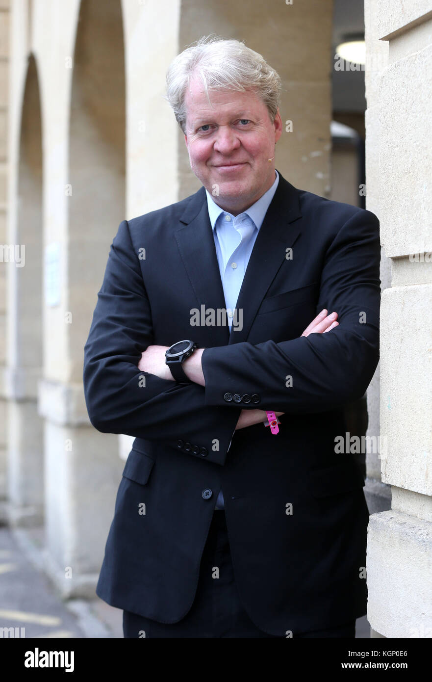 Charles Spencer, 9. Earl Spencer, nimmt an Tag 3 des Cheltenham Literature Festival Teil. Mit: Charles Spencer, 9. Earl Spencer Wo: Cheltenham, Großbritannien Wann: 08 Okt 2017 Credit: WENN Stockfoto