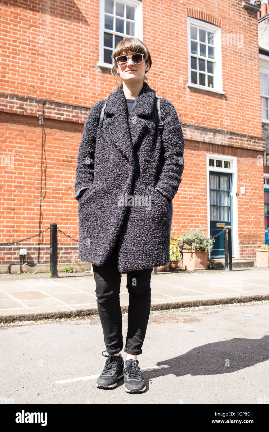 Mit Schwarze JackeEnge Hipster SonnenbrilleWolle Frau F1JcT3lKu