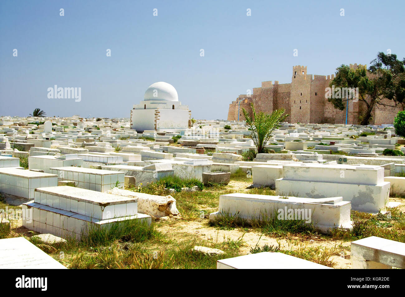 Muslimischer Friedhof In Der Nähe Friedhof in monastir -Fotos und -Bildmaterial in hoher Auflösung – Alamy