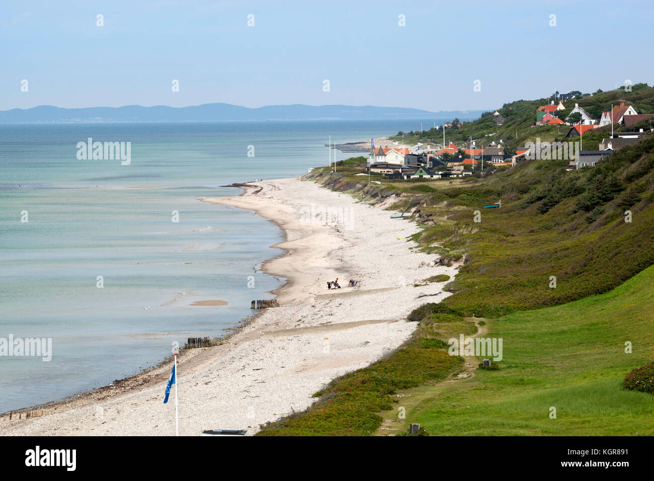 Blick über Rageleje Strand Strand, der mit der schwedischen Küste in der Ferne, Rageleje, Kattegat Coast, Neuseeland, Dänemark, Europa Stockfoto