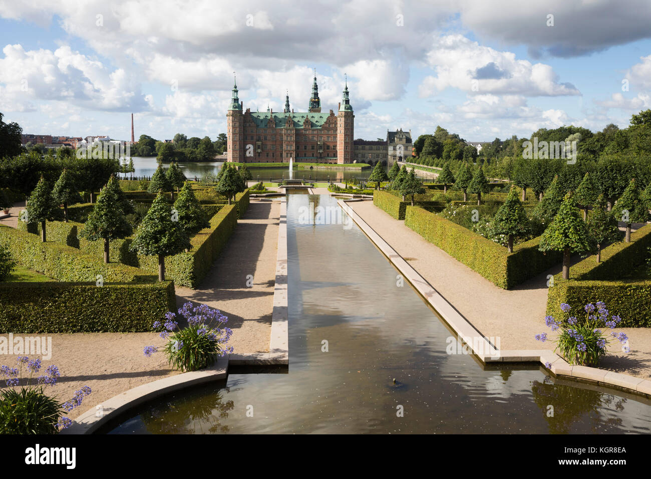 Barockgarten von Schloss Frederiksborg Slot gebaut Anfang des 17. Jahrhunderts für König Christian auf Schloss See, horsholm, Neuseeland, Dänemark, Europa 4. Stockfoto