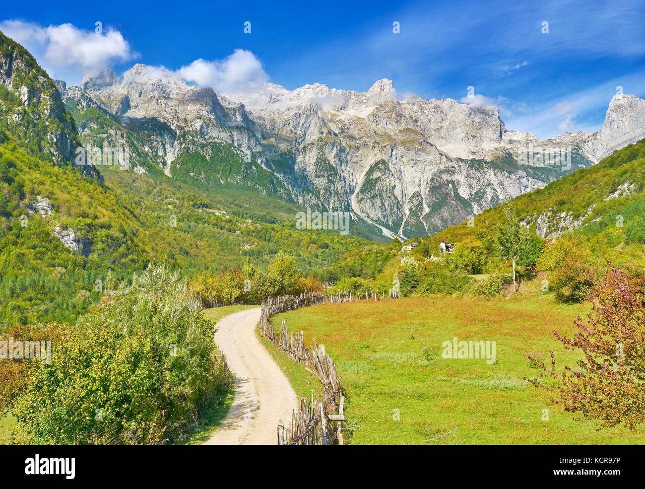 Theth Valley National Park Landschaft, Albanischen Alpen, Albanien Stockfoto