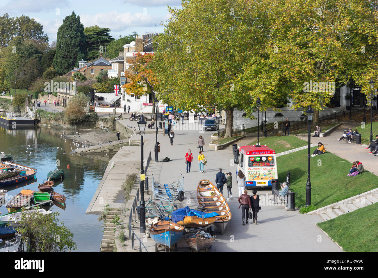 Thames Riverside, Richmond, London Borough von Richmond upon Thames, London, England, Vereinigtes Königreich Stockfoto
