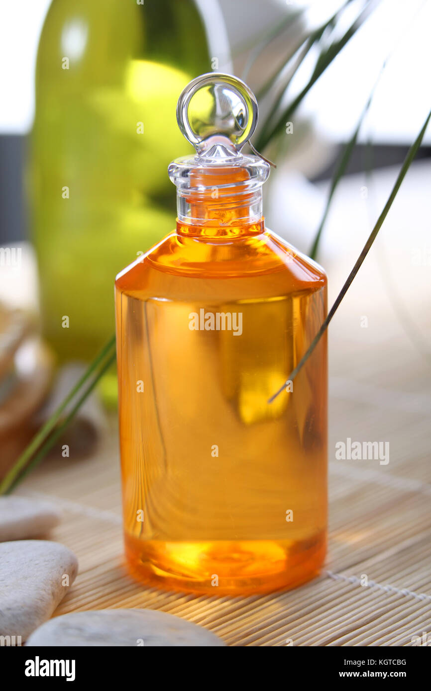 Nahaufnahme der Massage Öl Flasche Stockfoto