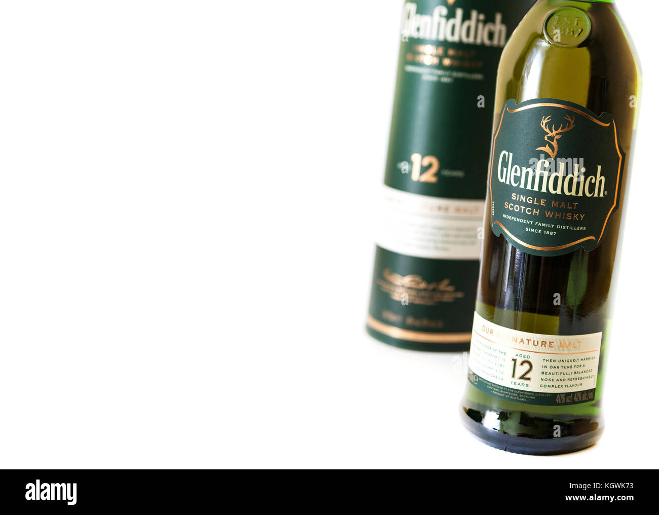 Chisinau, Republik Moldau - 8. März 2017: glenfiddich Single Malt Scotch Whisky auf schwarzem Hintergrund. Tal der Hirsche. Whisky ist ein wichtiges Element exportieren des SCO Stockfoto