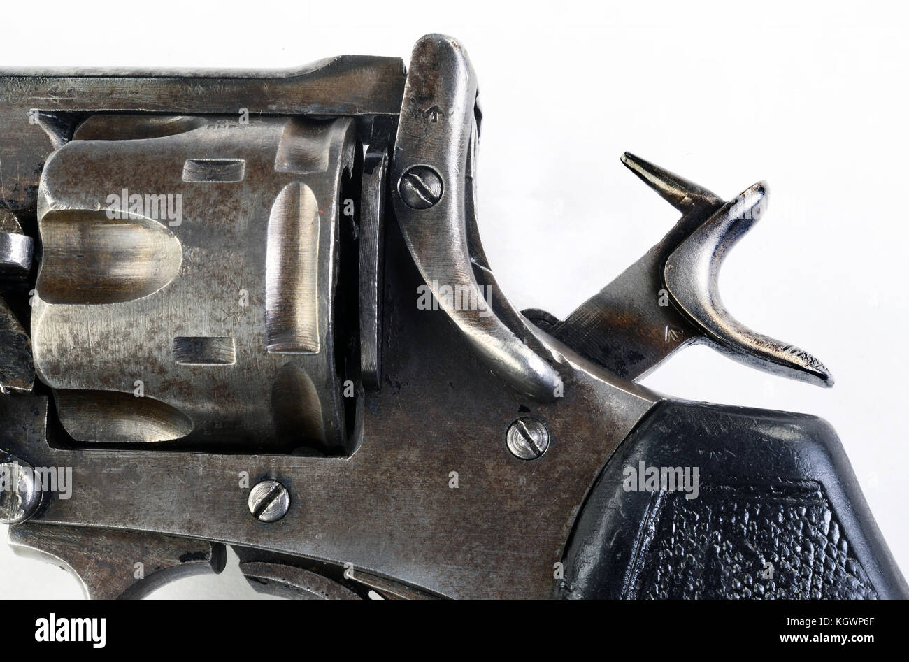 Antike Revolver Pistole mit Hammer und Schlagbolzen Stockfotografie Alamy