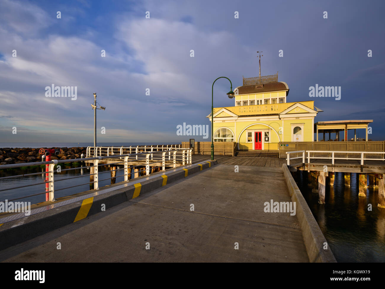 St Kilda Pavillon bei Sonnenaufgang, Melbourne, VIC, Australien Stockfoto