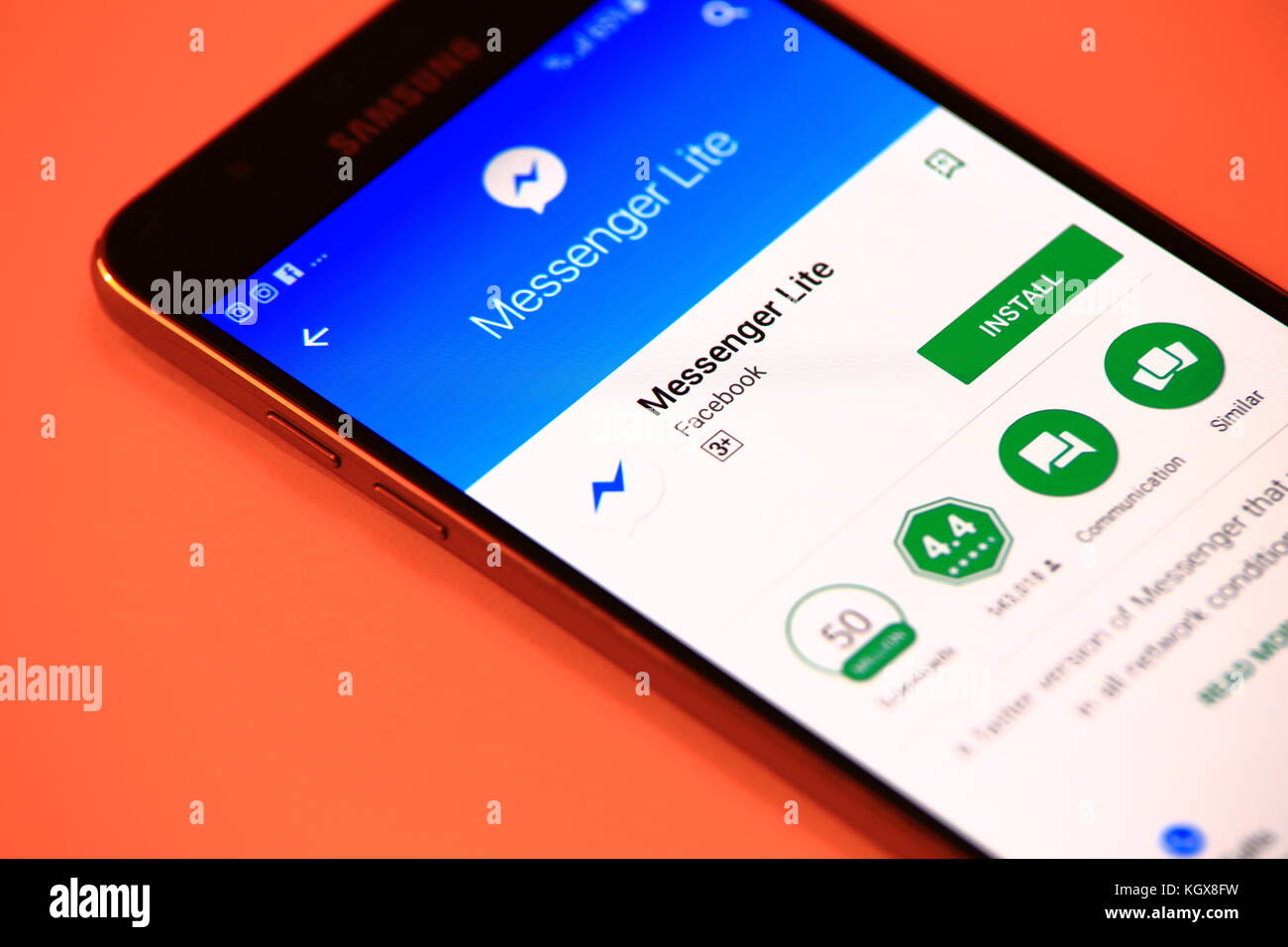 New York, USA - Oktober 29, 2017: Messenger lite Anwendung im Spiel speichern. messenger Lite mobile Anwendung auf dem Smartphone. Stockfoto