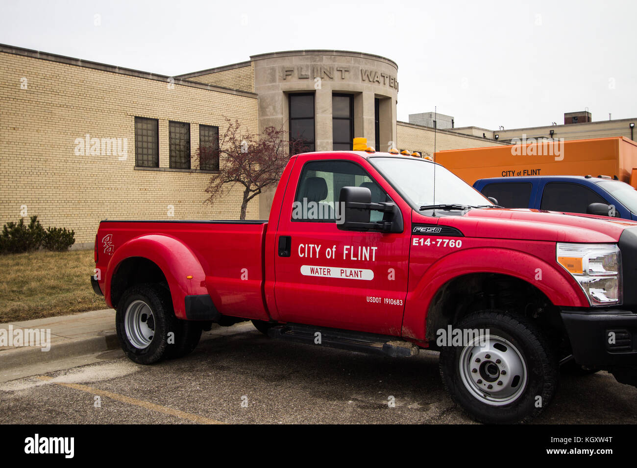 Flint, Michigan, USA - 2. Februar 2016: Außenansicht des Wasserwerks Flint Michigan. Die Feuersteinwasserkrise machte nationale Schlagzeilen. Stockfoto