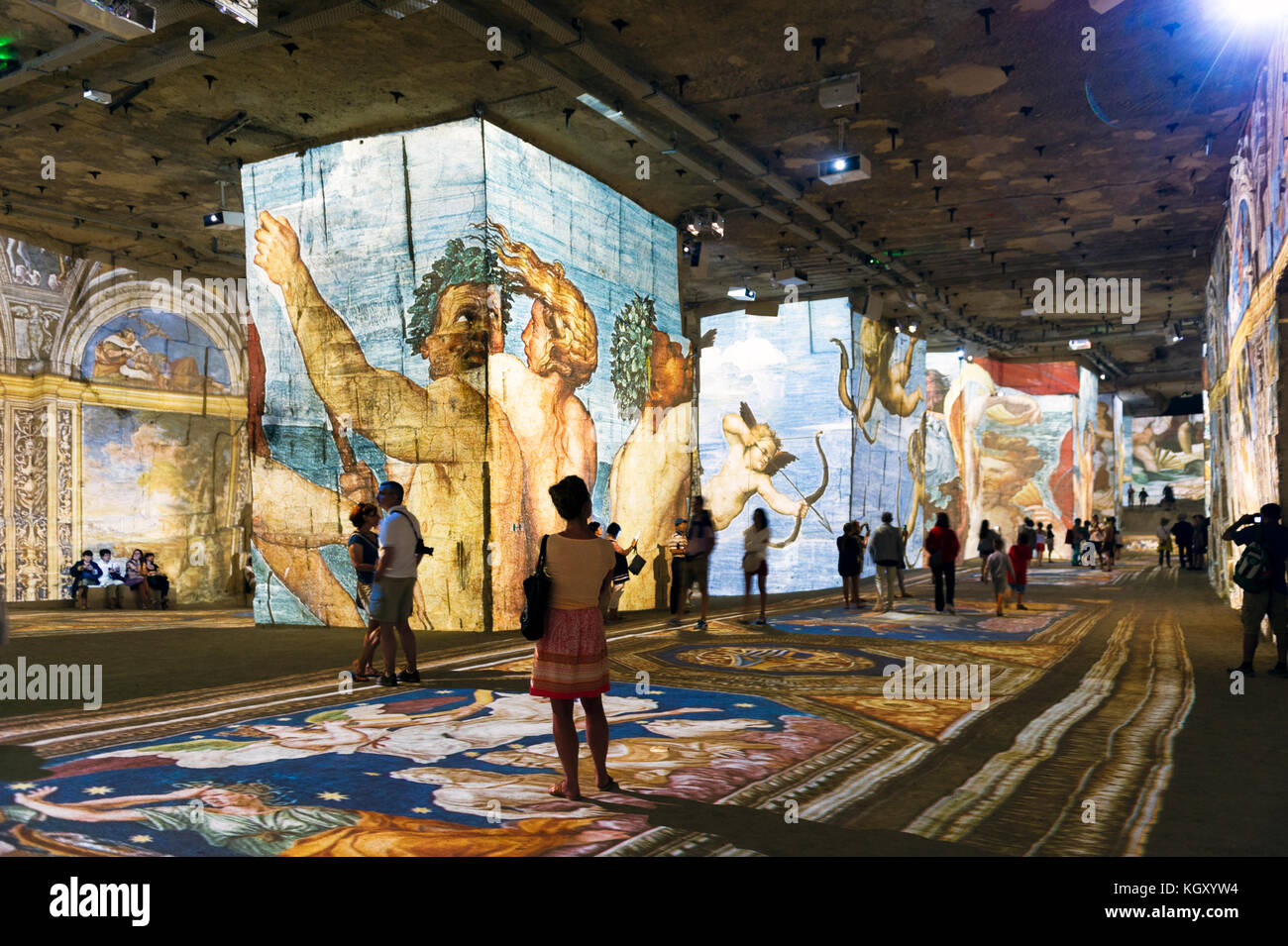 BOUCHES DU RHONE (13) PROVENCE, LES BAUX-DE-PROVENCE, LICHT STEINBRUCH. MICHEL ANGE, Leonard de Vinci, Raphael Stockfoto