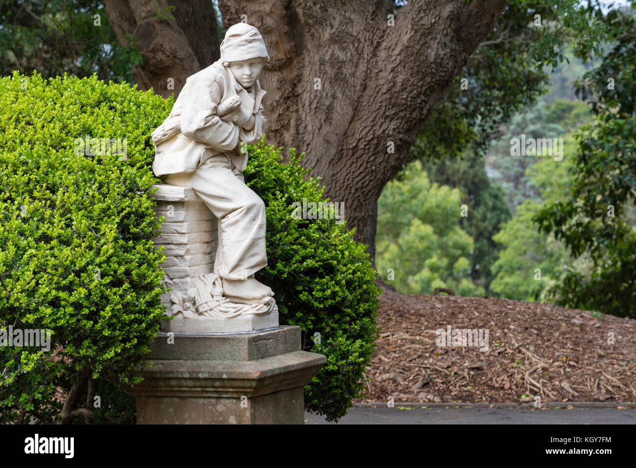 Die Savoyard Sweep Boy Statue in den Royal Botanic Gardens in Sydney, Australien Stockfoto