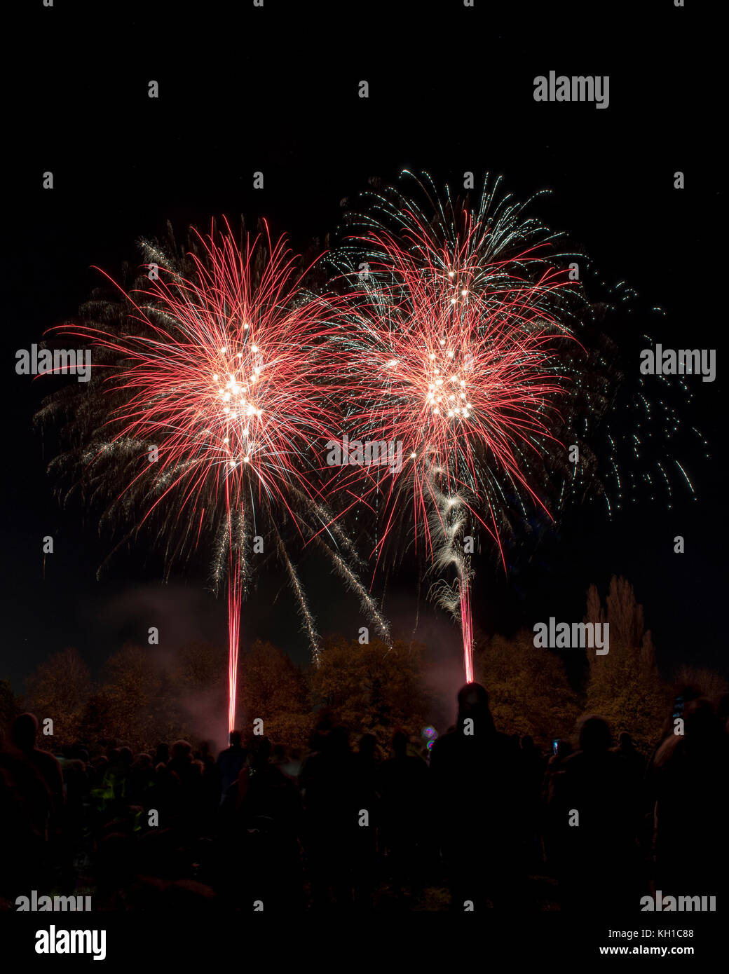 Feuerwerk, Milton Keynes, Großbritannien Stockfoto