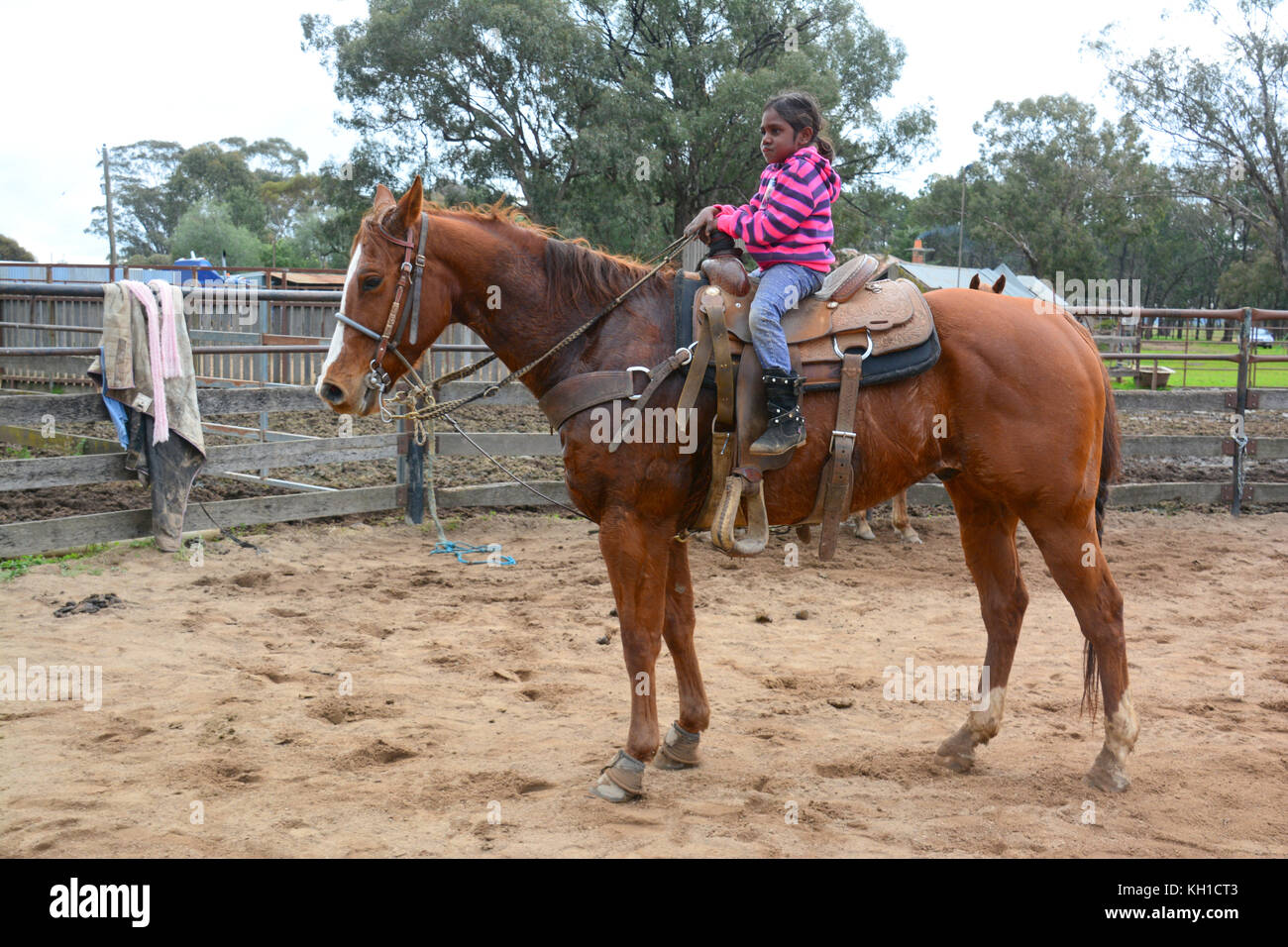 Australisch indigenes Mädchen Kind. Stockfoto