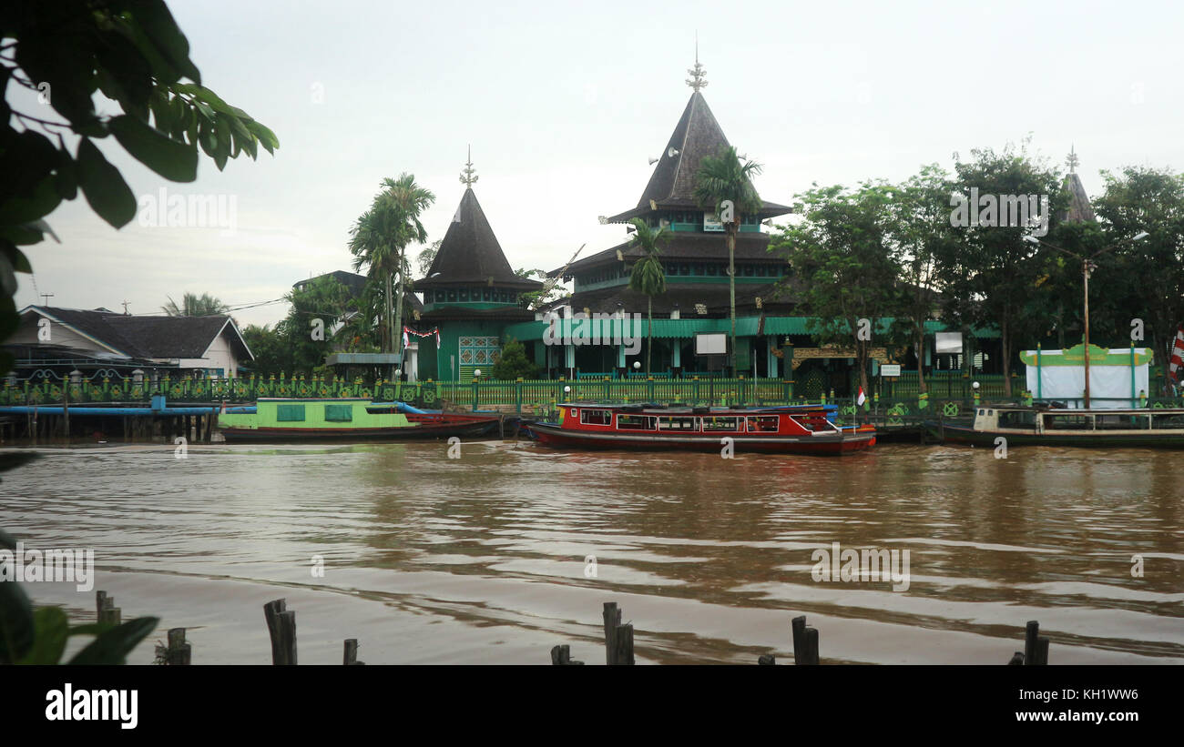 Sultan suriansyah Moschee, kuin Fluss, banjarmasin Stockfoto