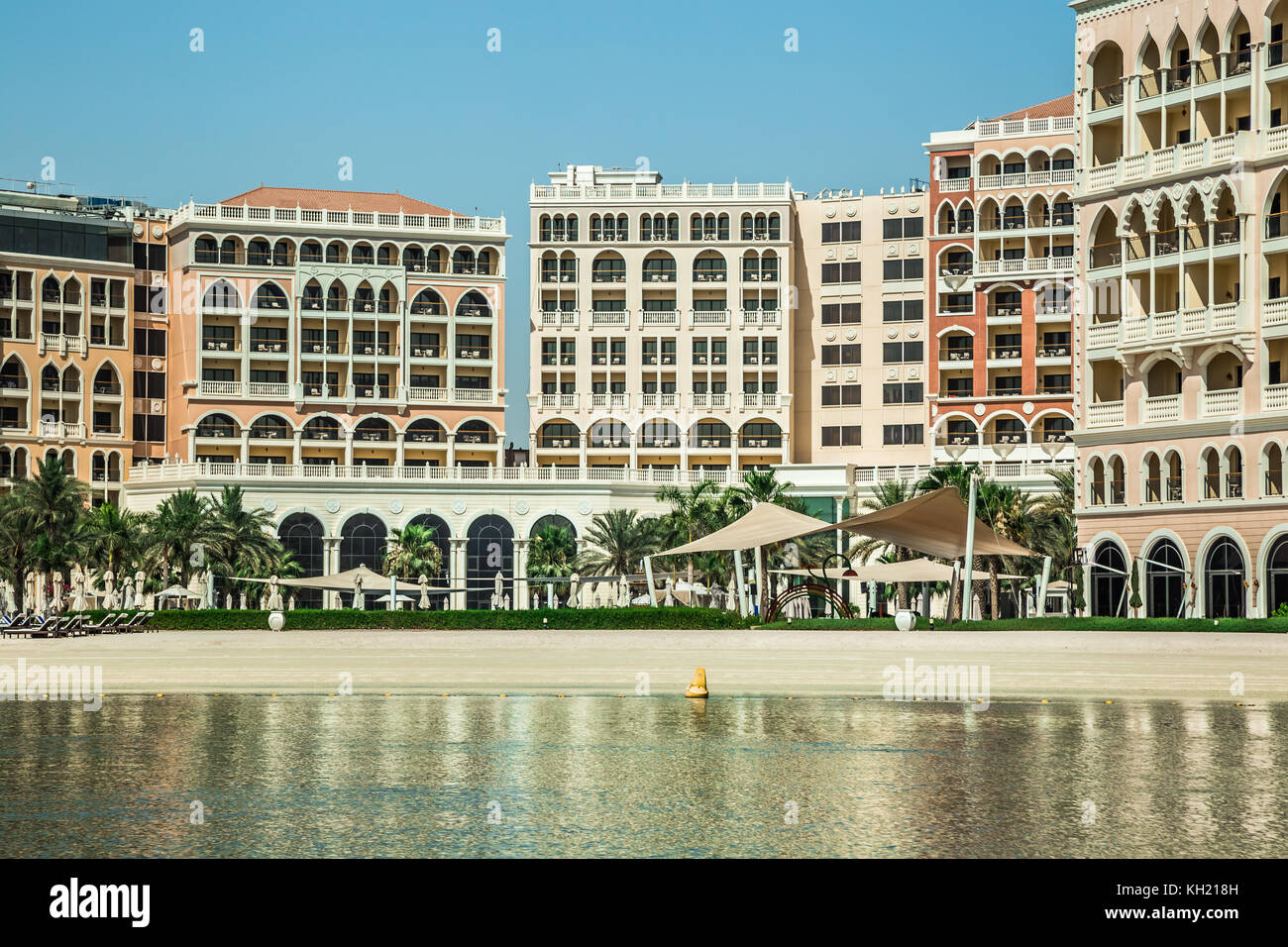 Abu Dhabi, Vereinigte Arabische Emirate, Juni 10,2017: Ritz Carlton Hotel Stockfoto
