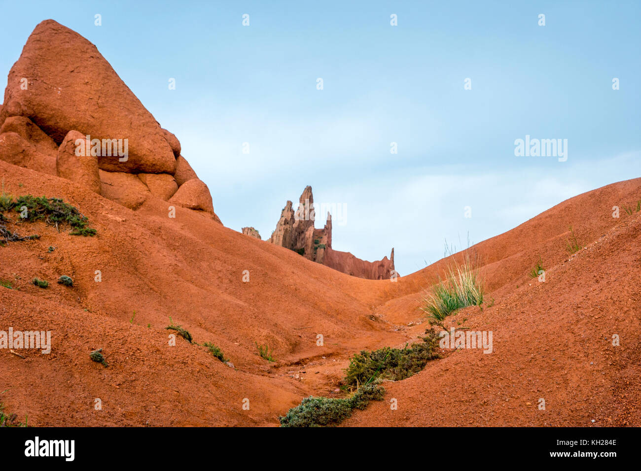 Bunte Felsformationen in skaska aka Märchen Canyon, Kirgisistan Stockfoto