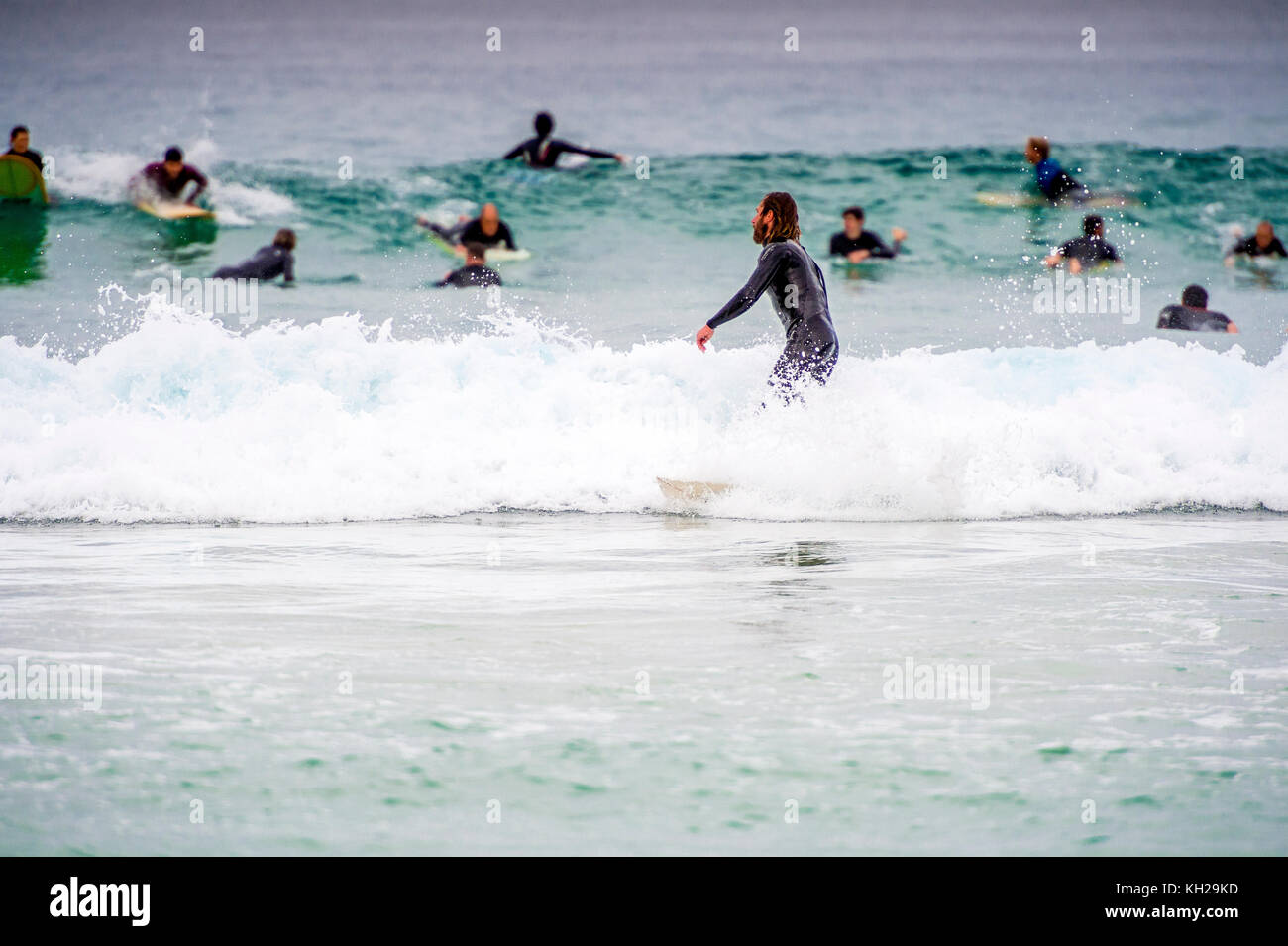 Surfen am Bondi Beach Stockfoto