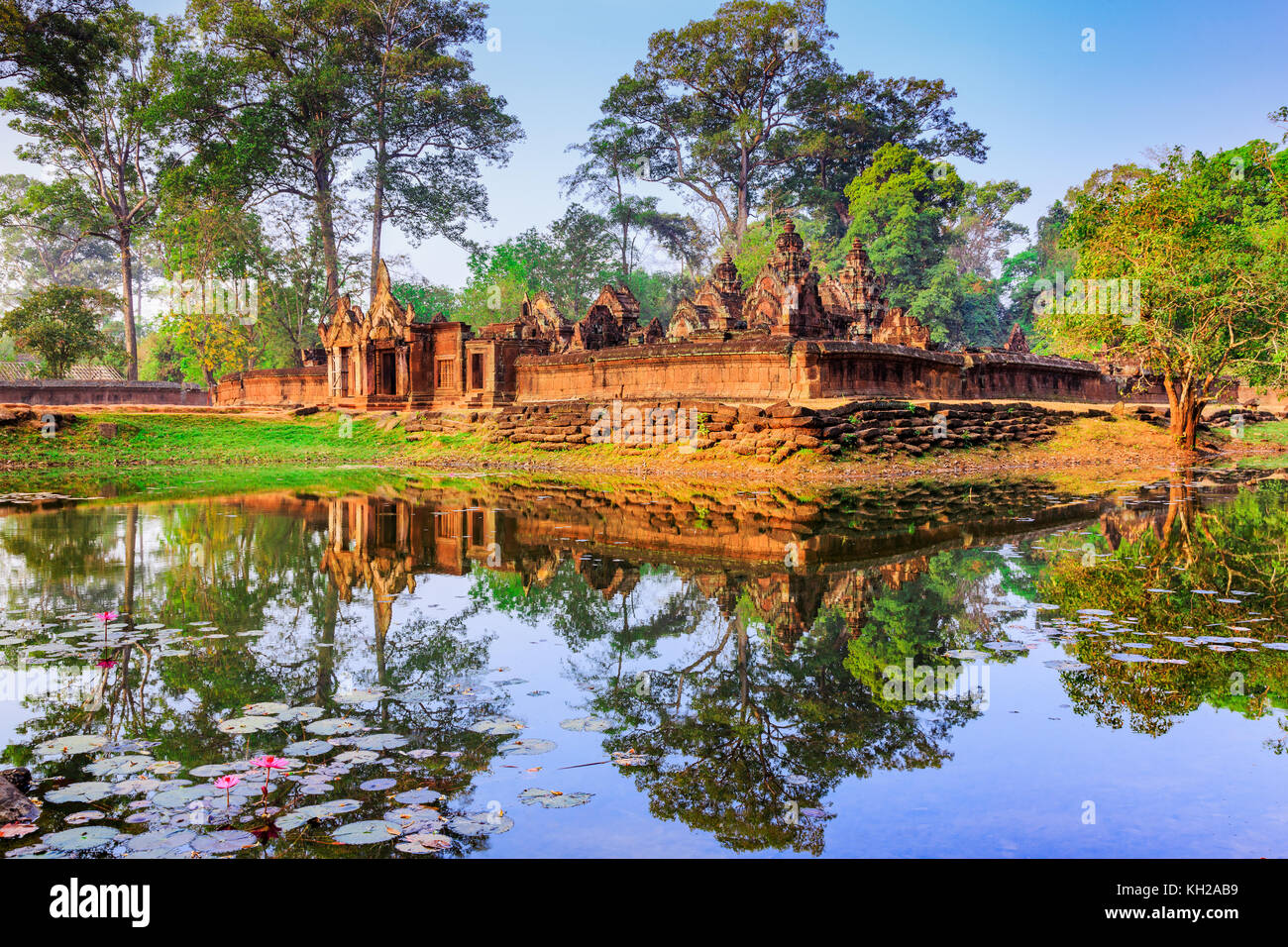 Angkor, Kambodscha. Banteay Srei (Zitadelle der Frauen) Tempel. Stockfoto