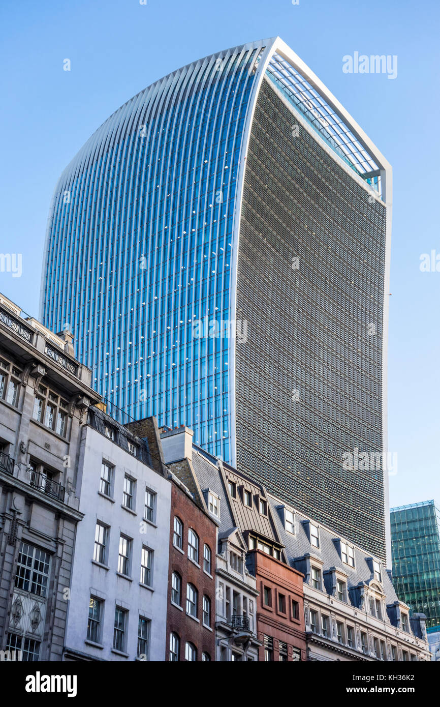 20 Fenchurch Street kommerzielle Wolkenkratzer von Rafael Viñoly, nicknamed Walkie-talkie-Gebäude. Stadt von London, Großbritannien Stockfoto