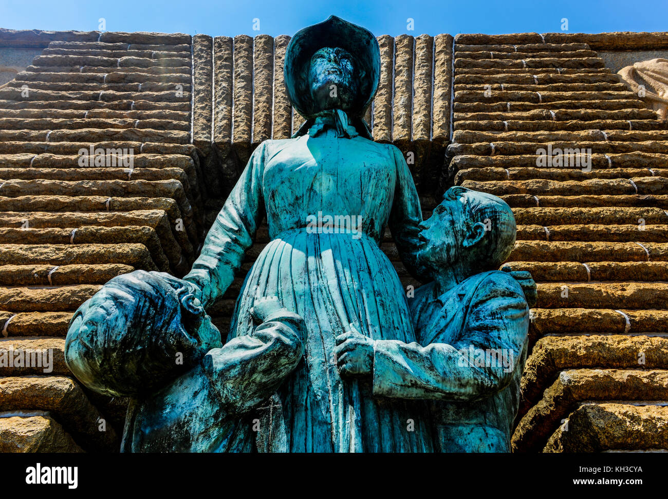 Voortrekker Monument. Frau und Kinder der Voortrekker Monument befindet sich südlich von Pretoria in Südafrika. Dieser massiven Granit Struktur Stockfoto