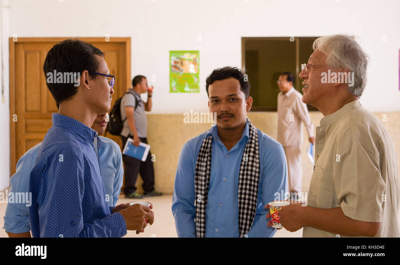 Teilnehmer des Filmemacher-Workshops, der im Rahmen des Japanischen Filmfestivals 2017 in Phnom Penh, Kambodscha, organisiert wurde. Stockfoto