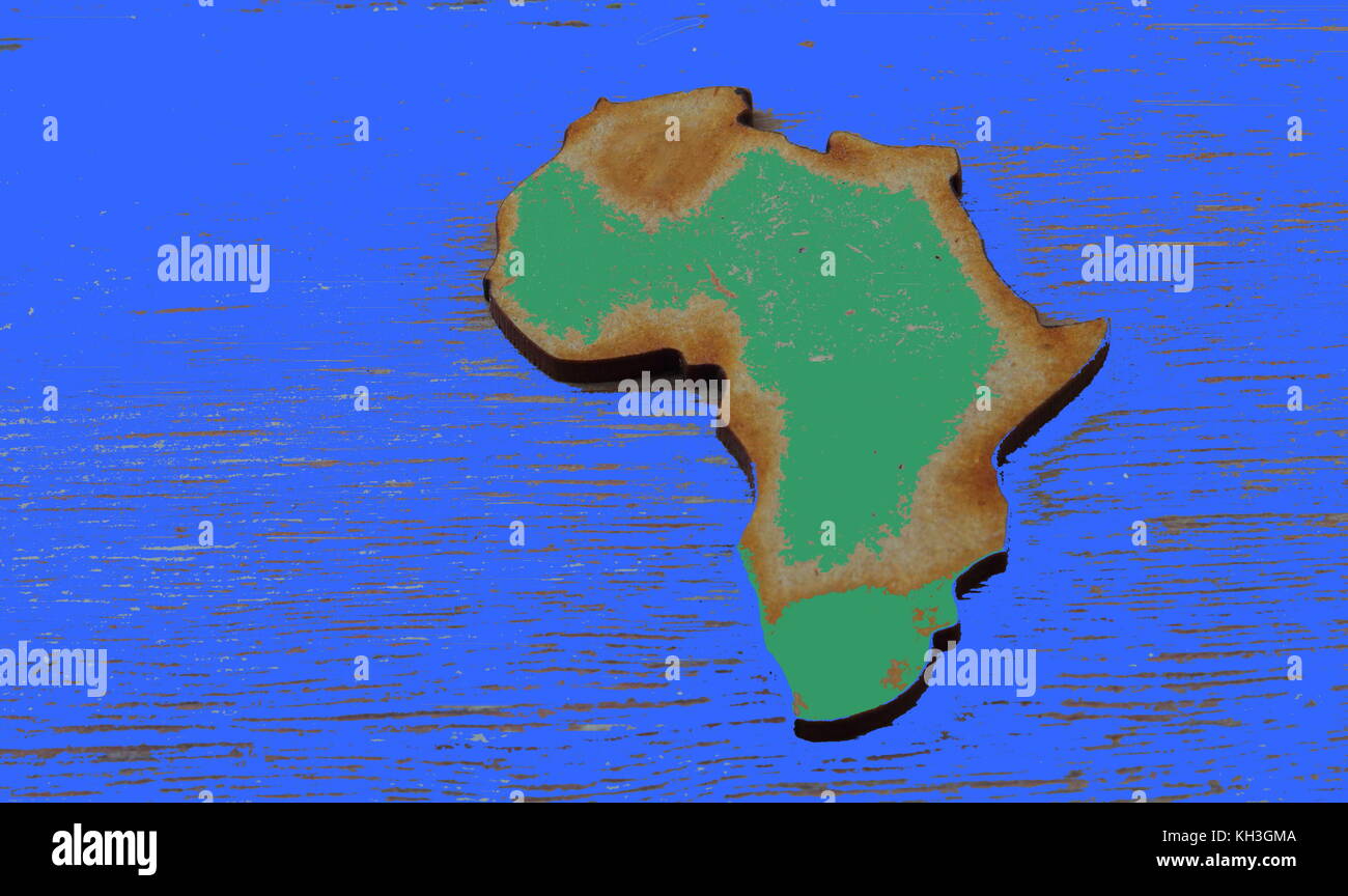 Ausschnitt in der Form des afrikanischen Kontinents auf einem Verwitterten blauen Hintergrund in Querformat mit Kopie Raum Stockfoto