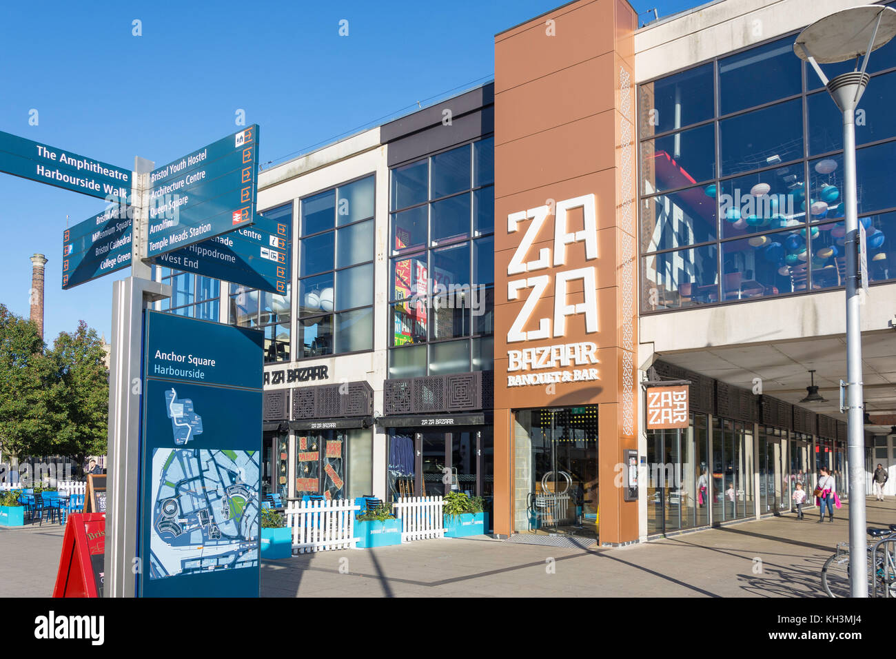 ZaZa Basar Bankett & Bar, Anker Square, Harbourside, Bristol, England, Vereinigtes Königreich Stockfoto