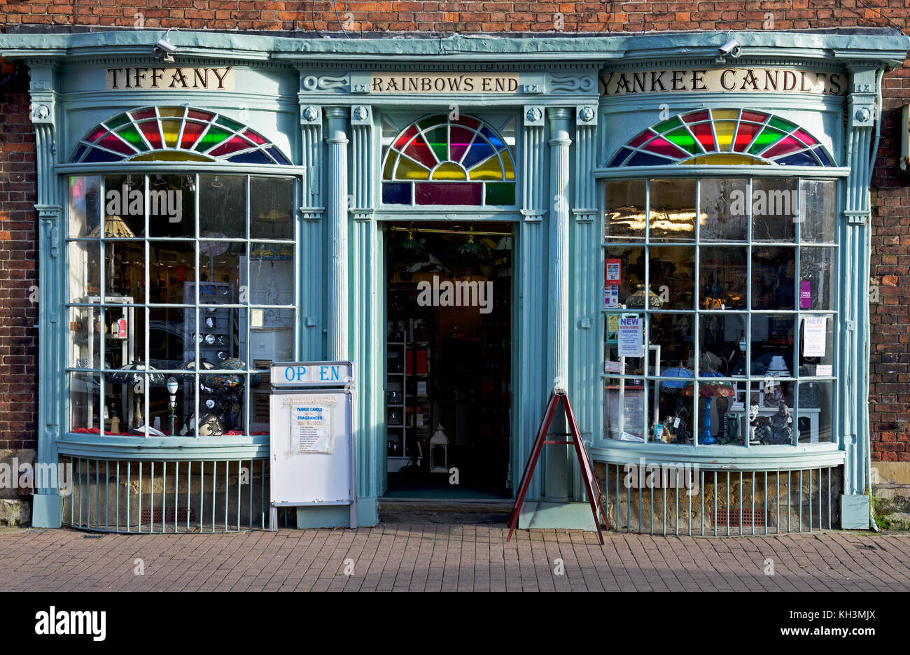 Geschäft in Knaresborough, North Yorkshire, England UK Stockfoto