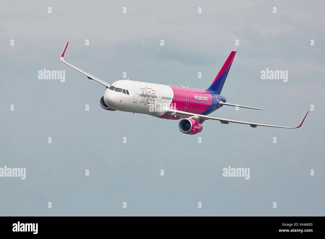 Airliner Vorbei Stockfoto