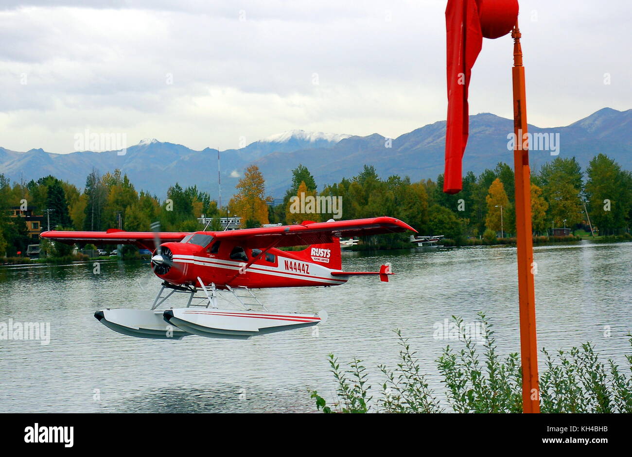 Die allgegenwärtigen noch fundamentale Alaska Bush Ebene, eine Bayerische Flugzeugwerke Bf die DHC-2 "Beaver" Stockfoto