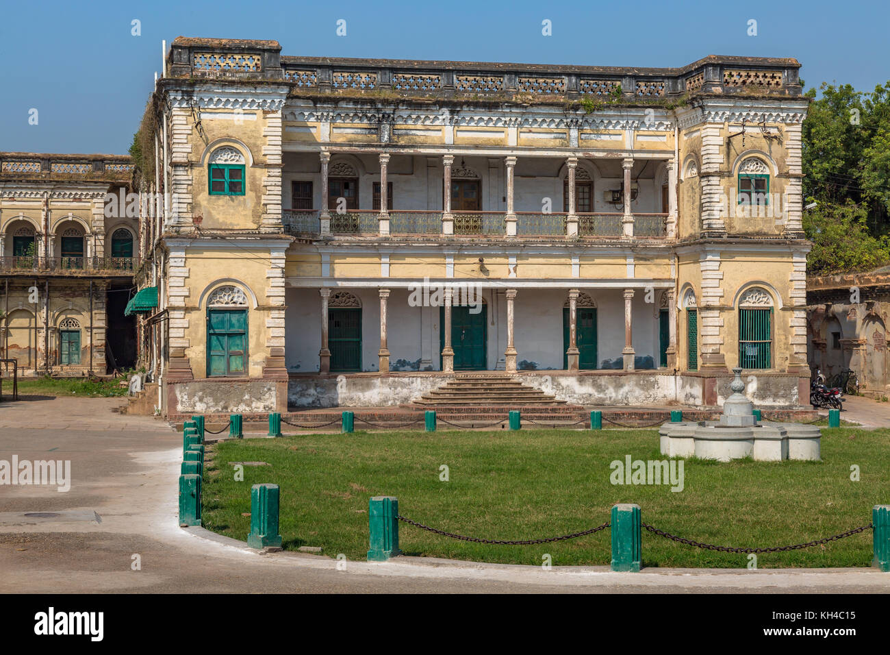 Erbe alte königliche Wohngebäude in Ramnagar Fort, Varanasi, Indien. Stockfoto