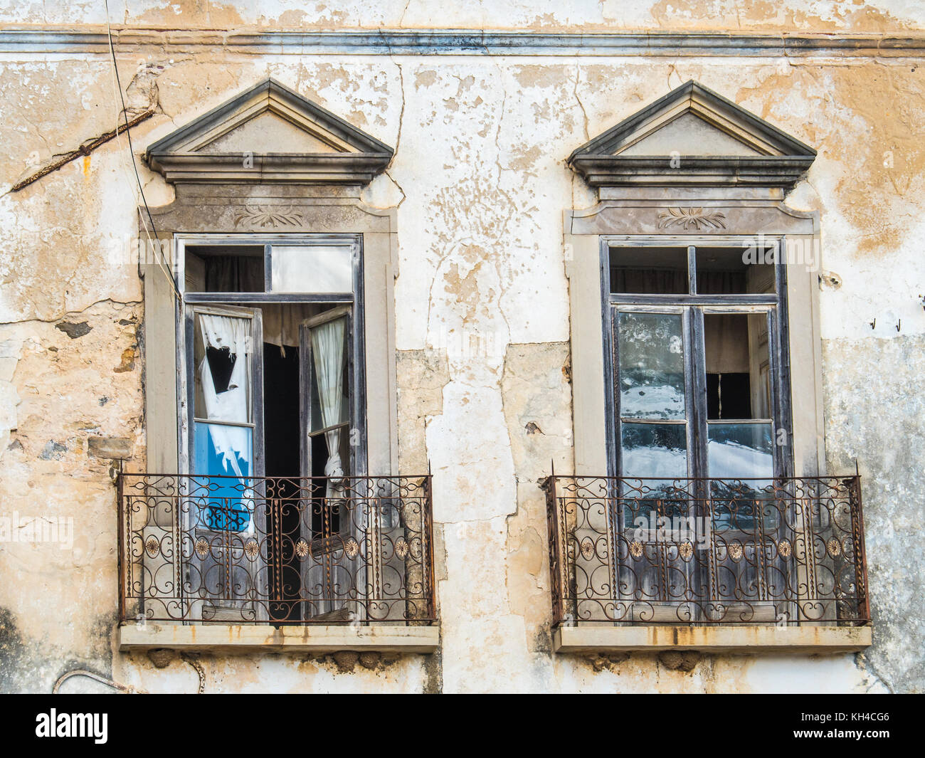 Blick auf die Straßen des mittelalterlichen portugiesischen Stadt Tavira. Stockfoto