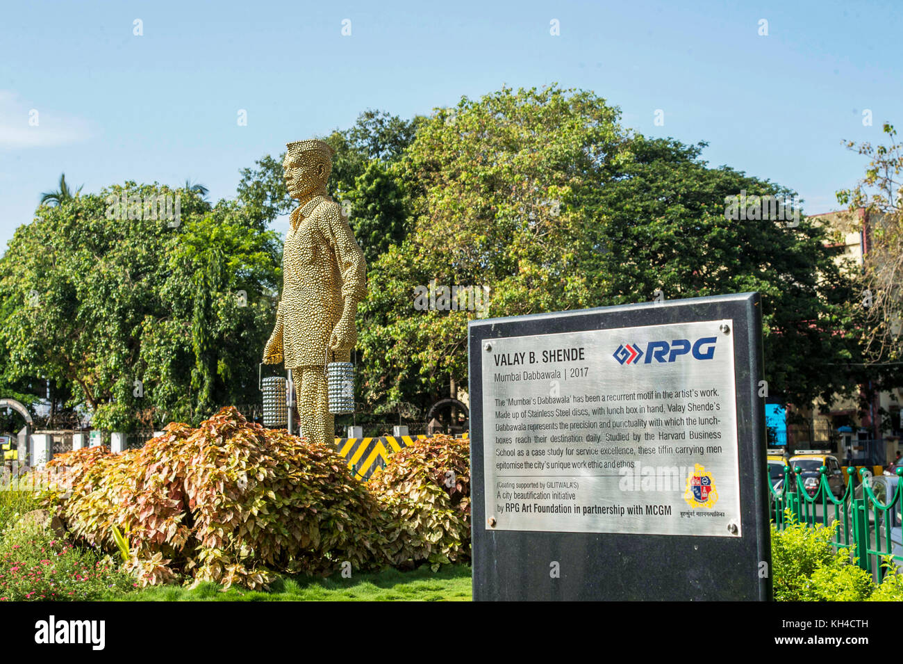 Dabbawala Statue, Haji Ali, Tardeo, Mumbai, Maharashtra, Indien, Asien Stockfoto
