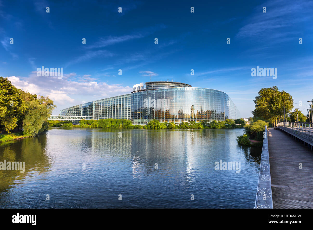 Straßburg, Frankreich, 06. August 2016. Das Gebäude des Europäischen Parlaments in Straßburg. Stockfoto