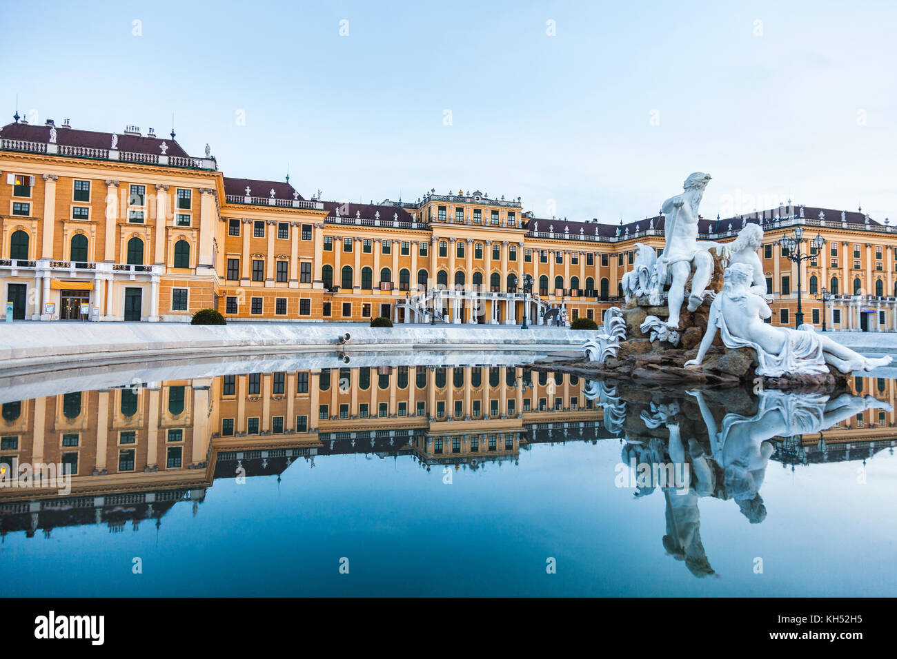 Schloss Schönbrunn, kaiserliche Sommerresidenz in Wien, Österreich Stockfoto