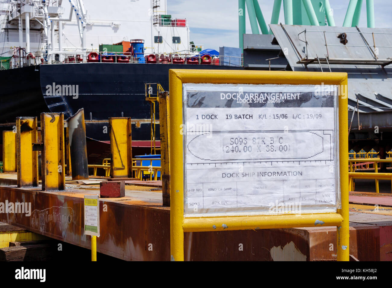 Informationen Panel in dockyard. camranh Werft. Vietnam Stockfoto