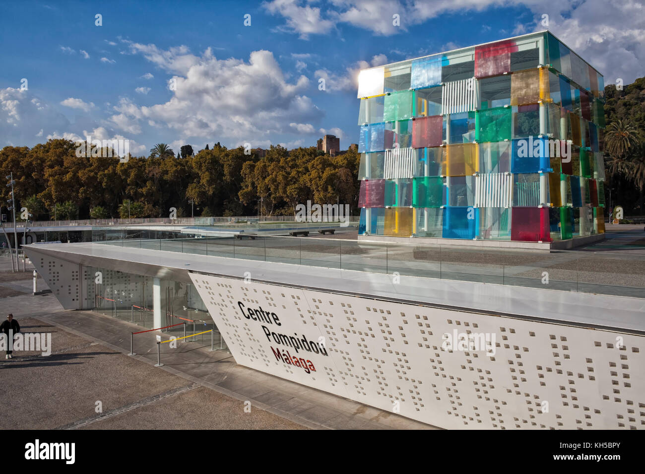 Die Außenseite des Centre Pompidou in Málaga, Andalusien, Spanien Stockfoto