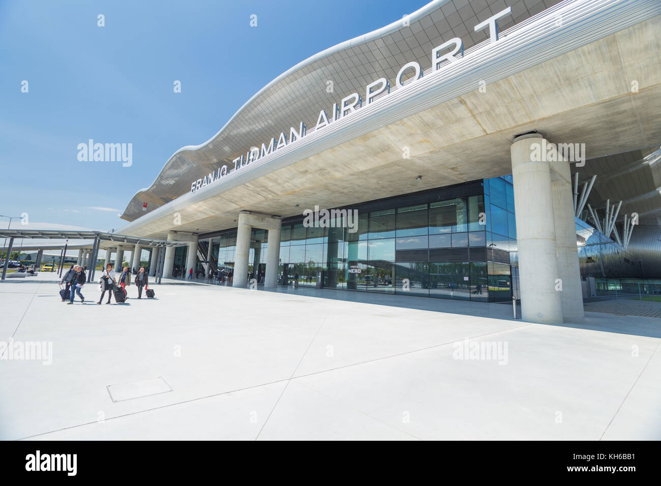 Flughafen Zagreb 24. April 2017 Die Reisenden beenden Franjo Tudjman