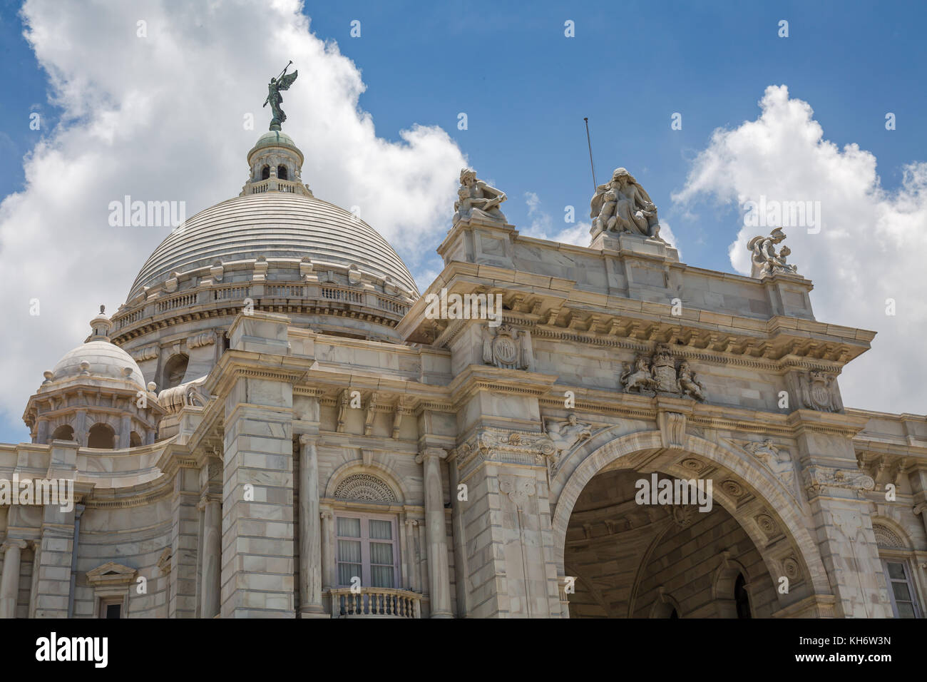 Victoria Memorial - ein weißer Marmor architektonische Denkmal und Museum in der Erinnerung der Queen Victoria in Kolkata, Indien. Stockfoto